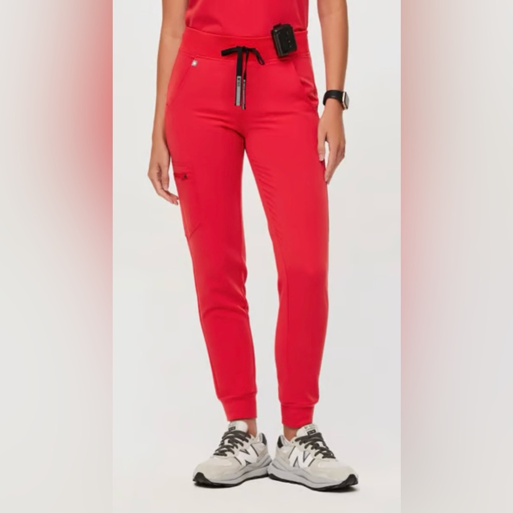 Figs *NEON RED* Zamora Joggers❤️